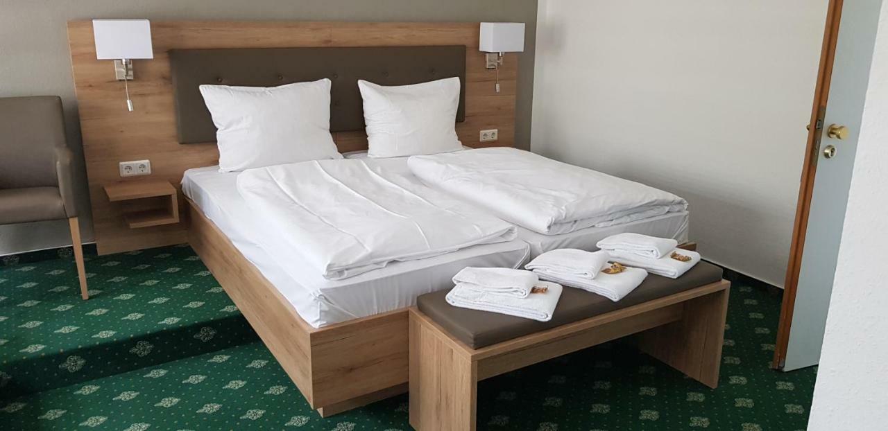 Hotel Novostar Gottingen Ngoại thất bức ảnh
