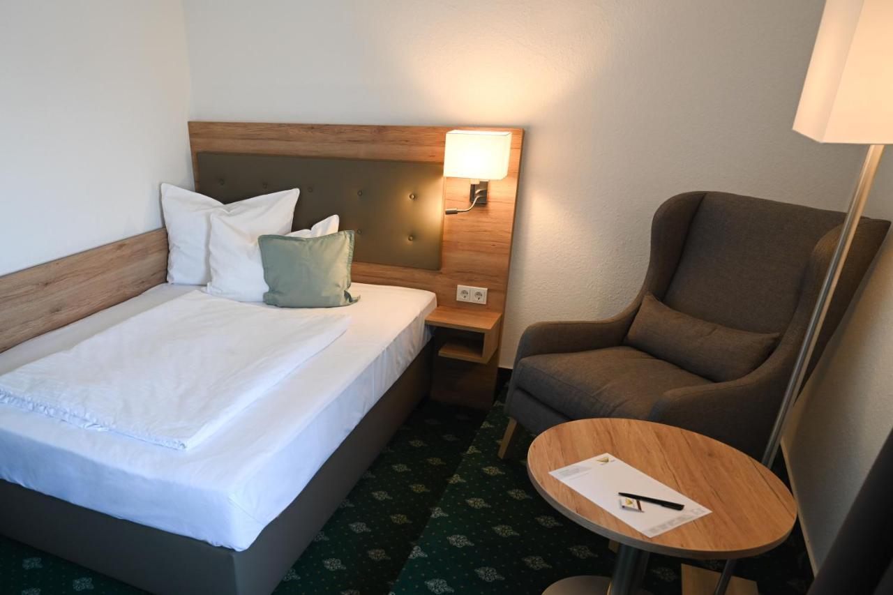 Hotel Novostar Gottingen Ngoại thất bức ảnh