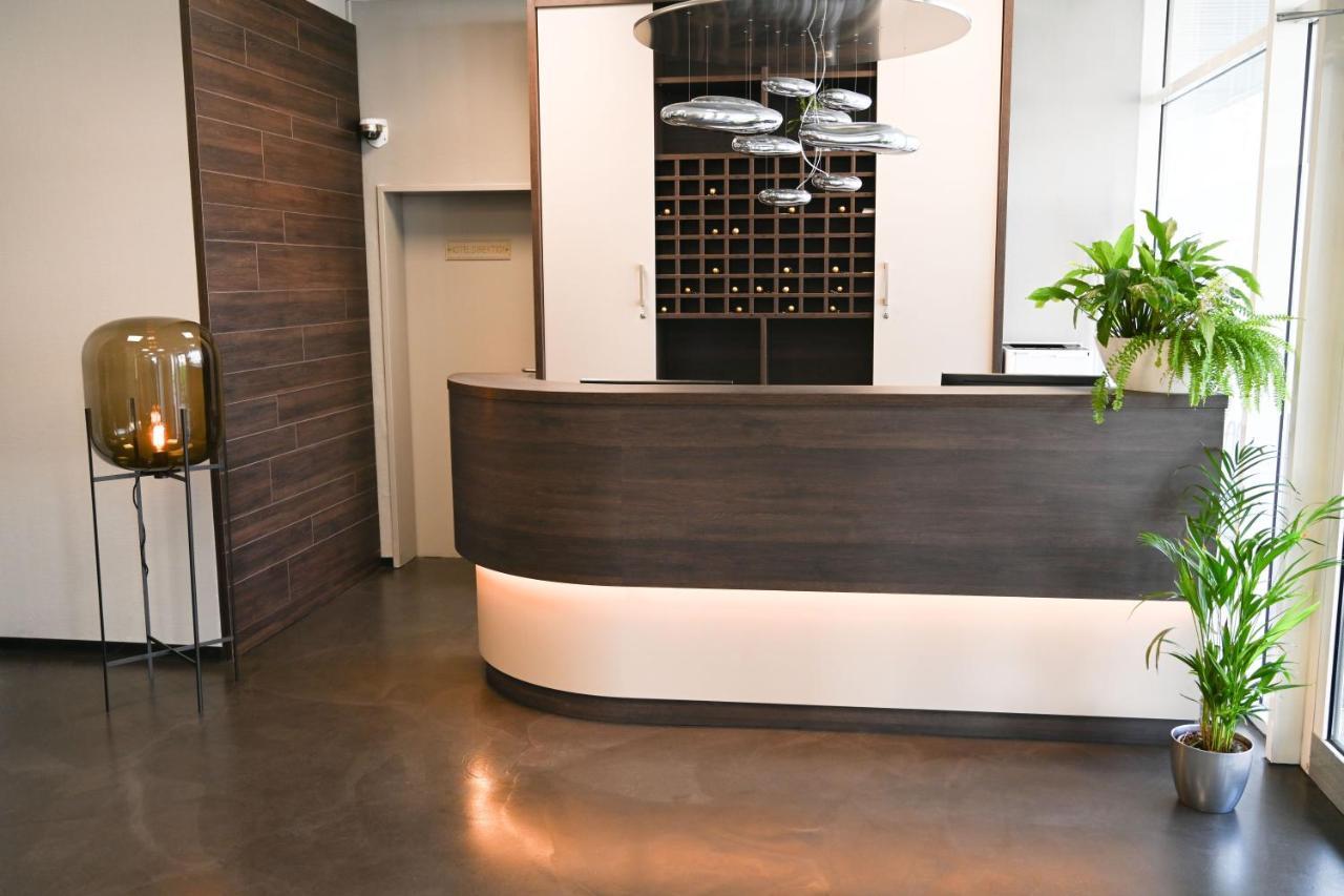 Hotel Novostar Gottingen Ngoại thất bức ảnh